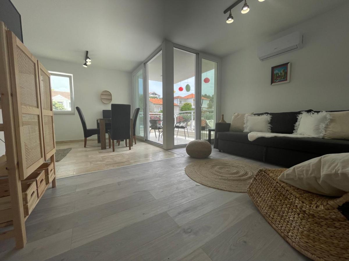Vila Regina Apartment Paloma With Swimming Pool 제제라 외부 사진